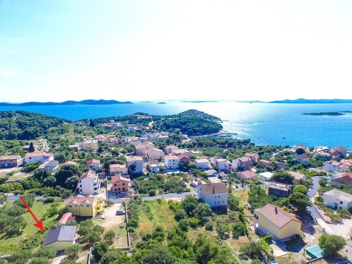 Holiday Home In Drage With Sea Views, Balcony, Air Conditioning,Wifi 592-1 0*,